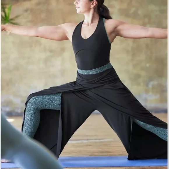 NWT Athleta Pirouette Leotard - Picture 7 of 8